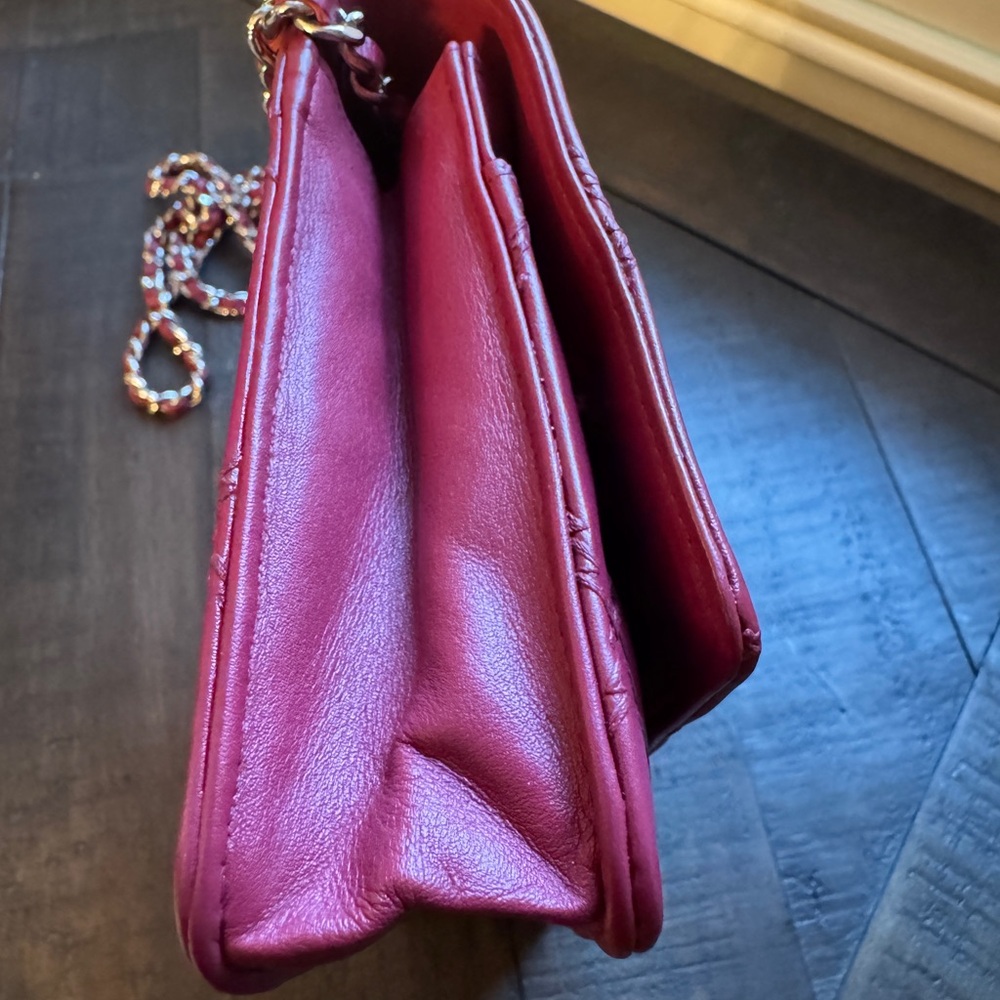 CHANEL Red WOC - Picture 6 of 15